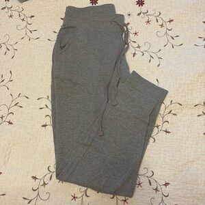 Aeropostale women’s gray sweatpants